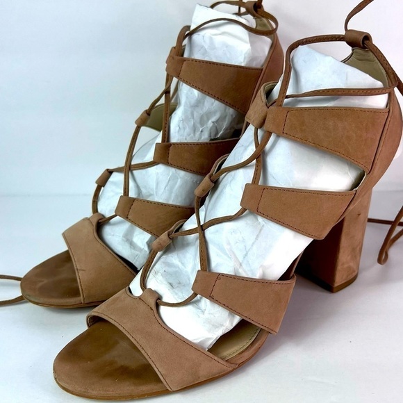 VINCE Camuto Winola Lace Up Block Heels, faux suede, tan beige taupe, size 9.5 - Picture 4 of 8